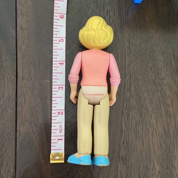 Little Tikes Grand Mansion Dollhouse Mom Figure and furniture Doll Vintage 90's - Picture 4 of 16